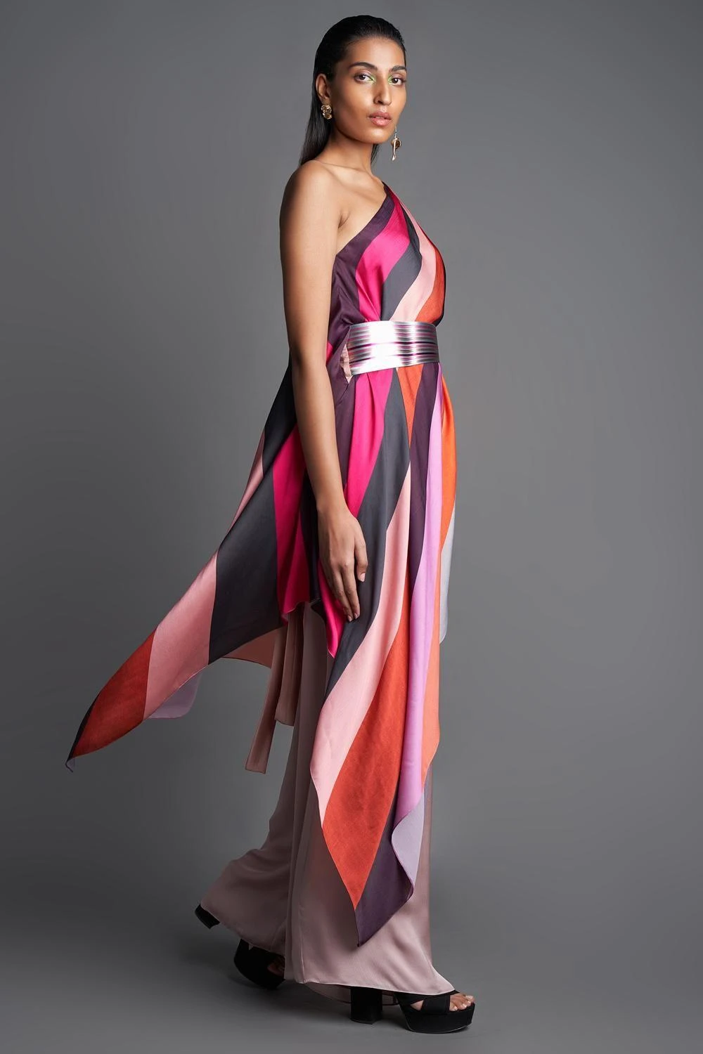 Amit Aggarwal Pink Sunray Asymmetric Starburst Top 4 Amit Aggarwal Pink Sunray Asymmetric Starburst Top - Image 2