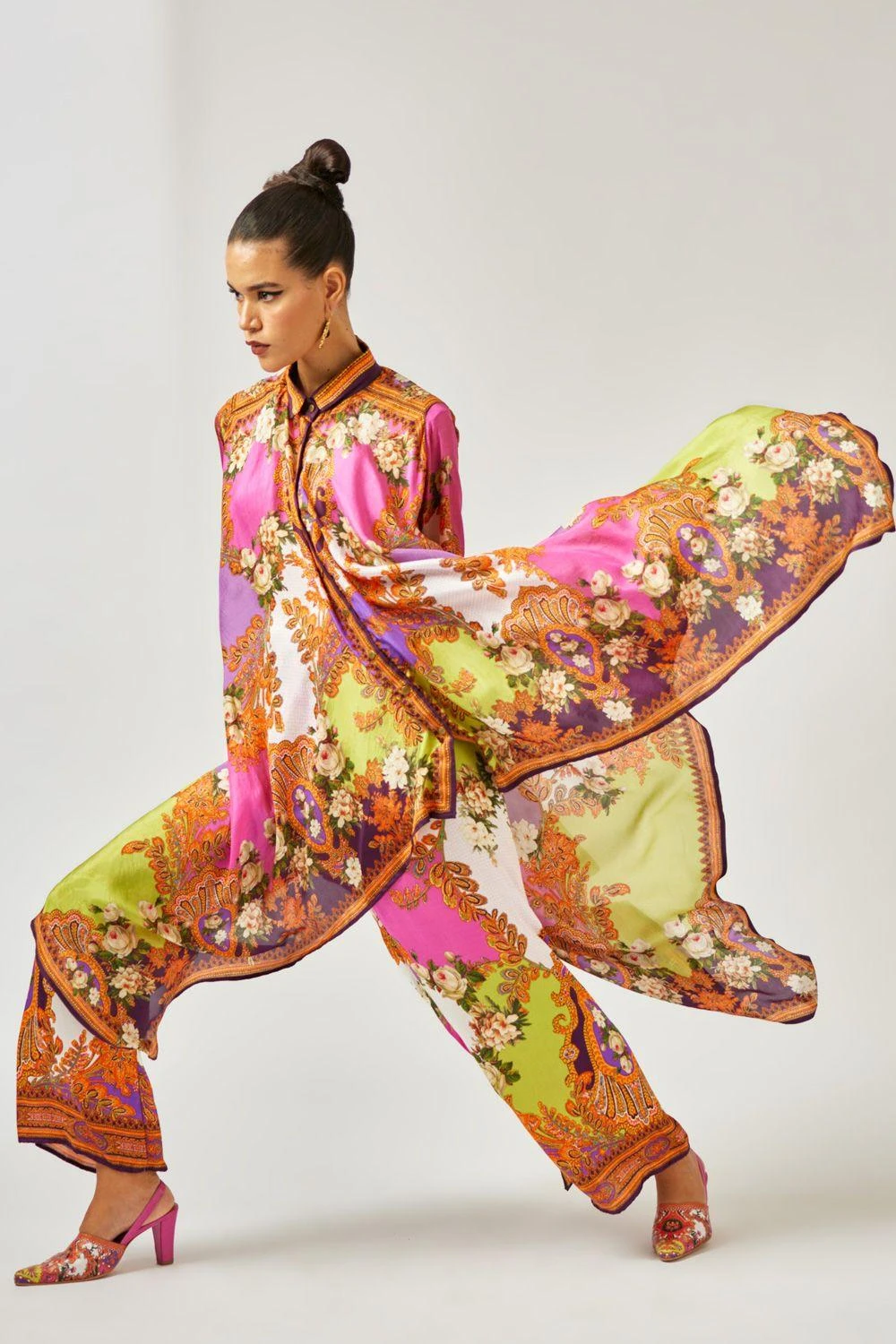 Rajdeep Ranawat Permaz Floral Pants 5 Rajdeep Ranawat Permaz Floral Pants - Image 3