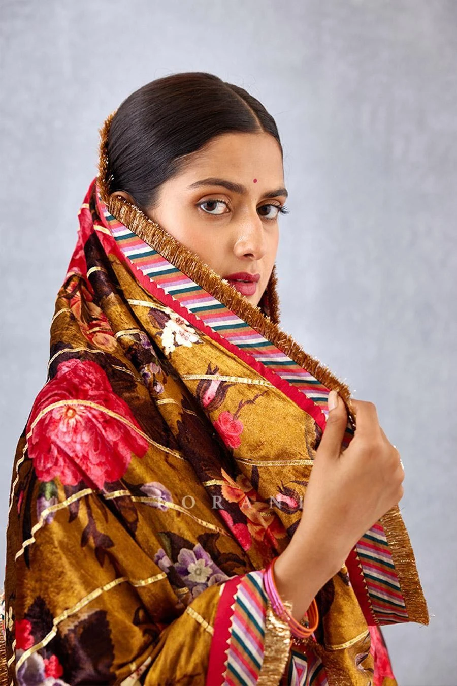 Torani Ochre Yellow Aftaabi Doshala 5 Torani Ochre Yellow Aftaabi Doshala - Image 3