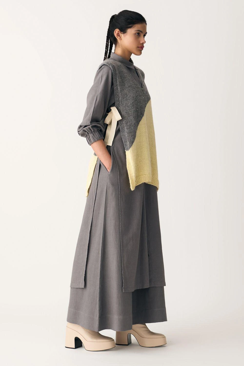 Three Grey Broad Bottom 4 Three Grey Broad Bottom - Image 2