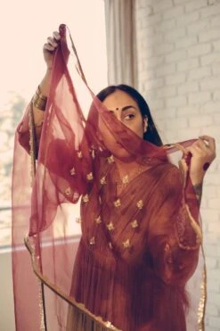 Sarang Kaur Olive Noor Hand Embroidered Kurta Set -Deals Toggora Store 1712sk1 3