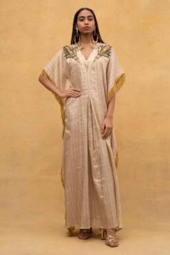 Heirloom By Rara Avis Off White Hamsa Motif Kaftan