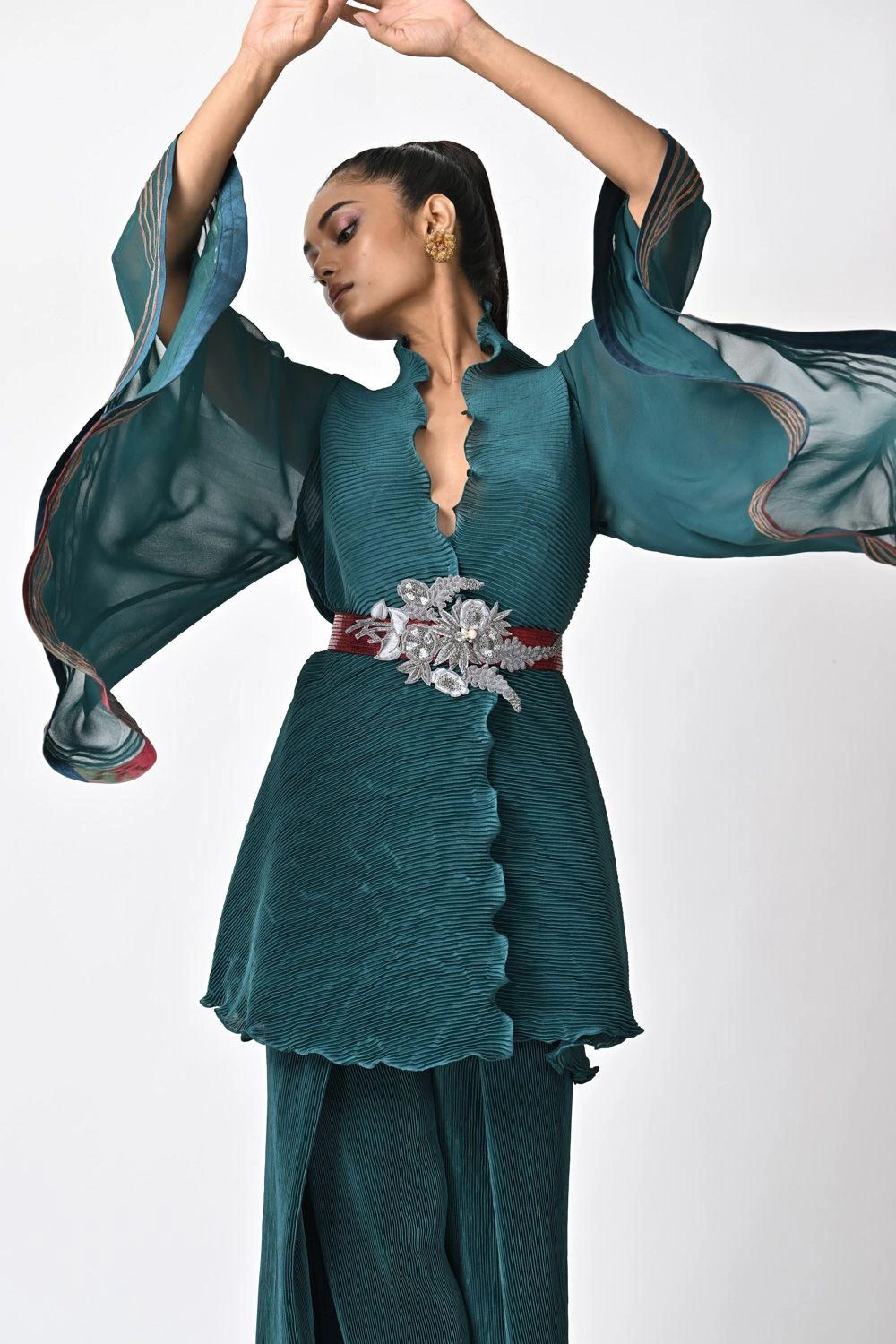 Kiran Uttam Ghosh Blue & Green Pleated Pants 5 Kiran Uttam Ghosh Blue & Green Pleated Pants - Image 3