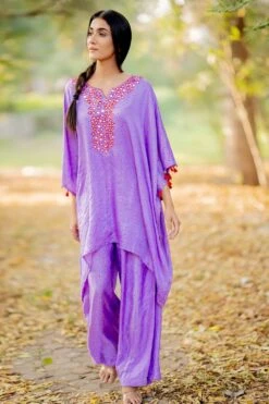 Lavender Bandhni Kaftan Set