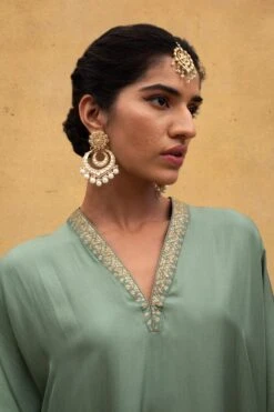 Jayanti Reddy Green Embellished Kaftan With Benarasi Borders -Deals Toggora Store 300523jr01 4