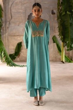 Deep Thee Powder Blue Hand Embroidered Kaftan Set