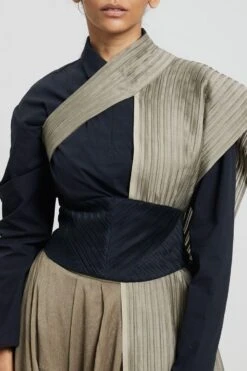 Antar-Agni Mud Green Cross Shawl -Deals Toggora Store 8523aam59 6