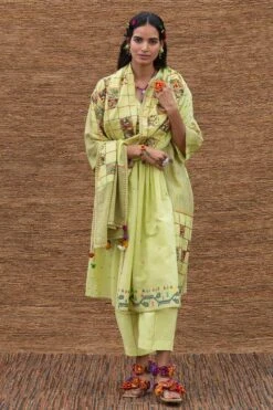 Sunira Designs Green Heavy Embroidered Stole