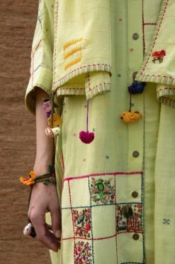 Sunira Designs Green Embroidered Stole -Deals Toggora Store j2230b 5