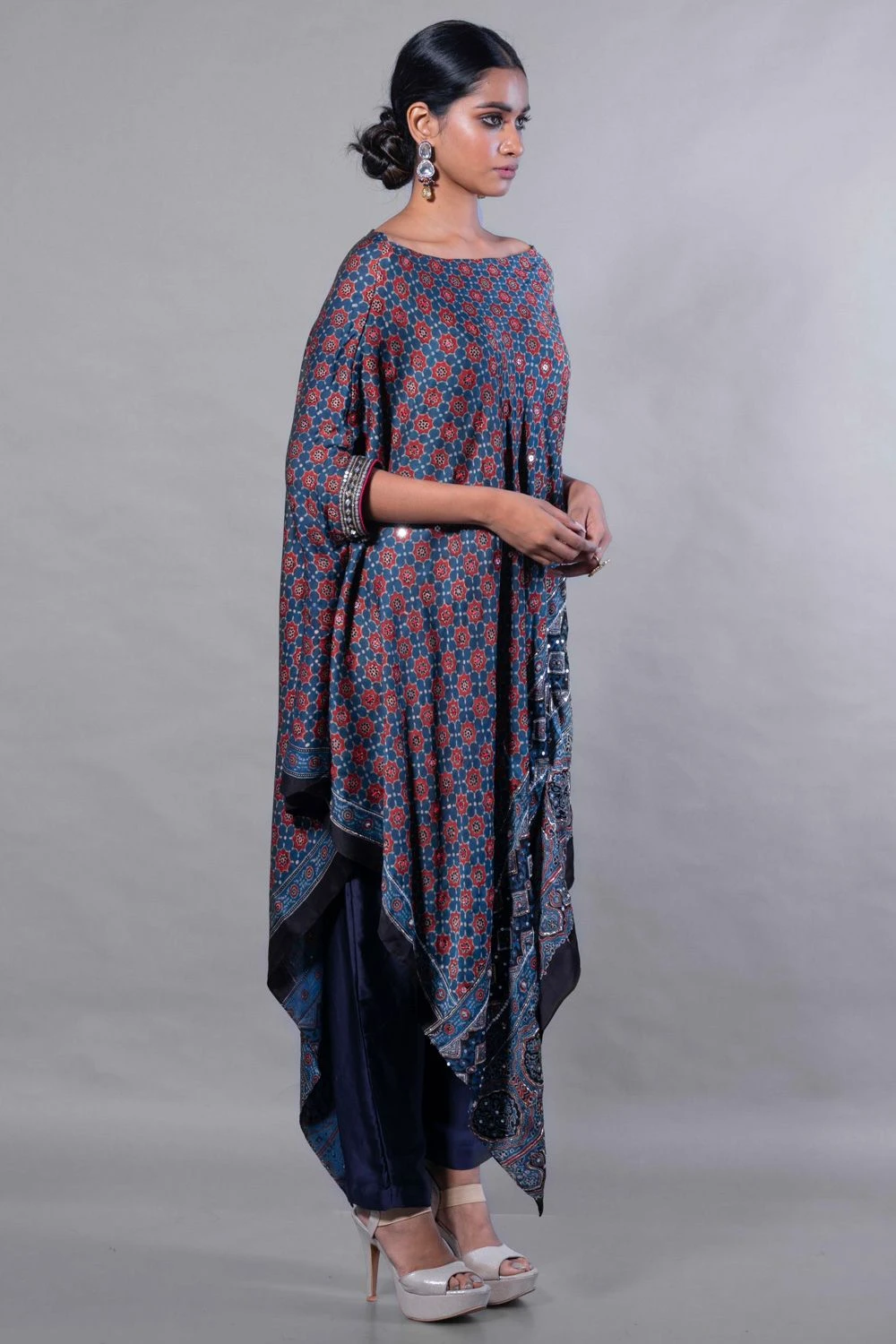 Prahnaaya Bue Ajrakh Embroidered Kaftan Set 4 Prahnaaya Bue Ajrakh Embroidered Kaftan Set - Image 2