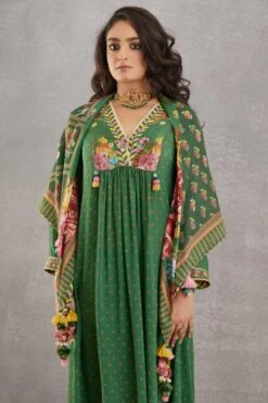 Torani Panna Trikoniya Scarf -Deals Toggora Store torjam1910 66 2