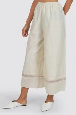 SWGT Wide Legged Cropped Pants 8 SWGT Wide Legged Cropped Pants -Deals Toggora Store tr1a 3